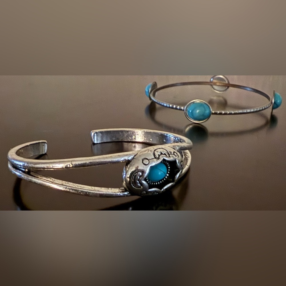 Silver Turquoise Cuff Bracelet Set | Southwestern Boho Stackable Bangles - Picture 4 of 7